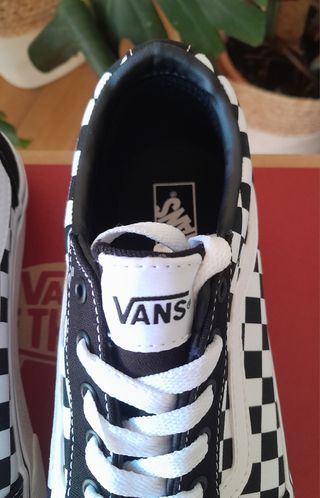 Zapatillas Vans Ward Plataforma.Talla 37