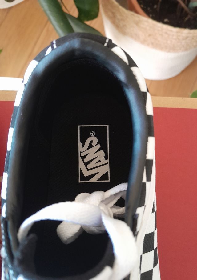 Zapatillas Vans Ward Plataforma.Talla 37