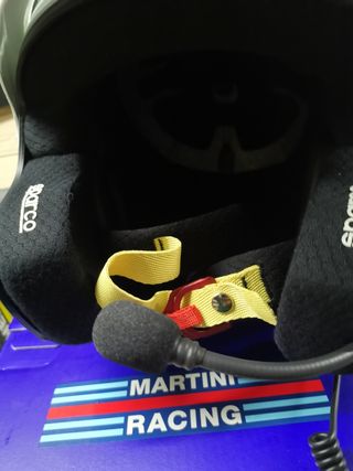 Casco de rally sparco Martini edition.
