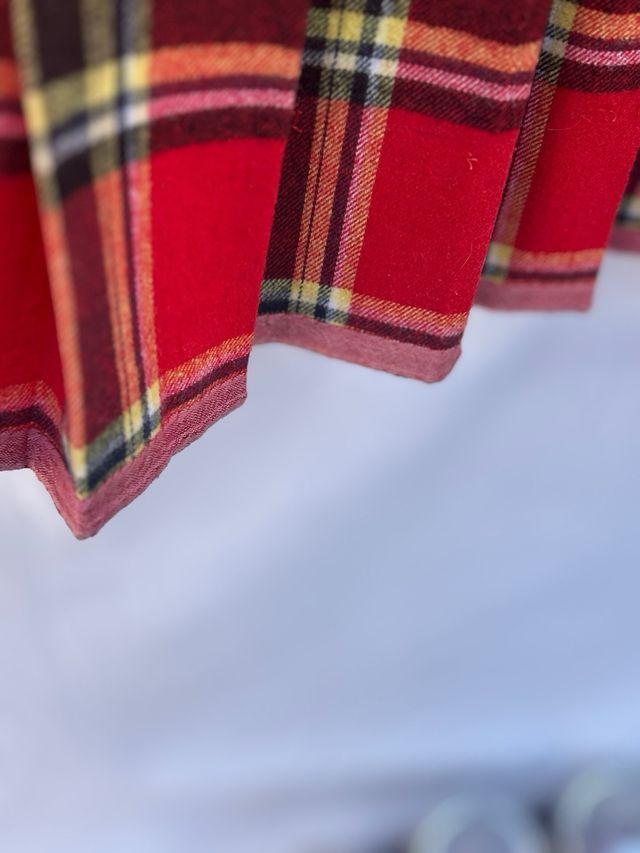 Falda antigua de lana