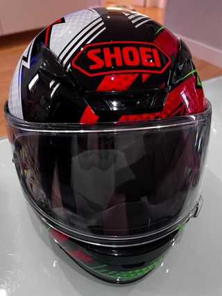 Casco de moto SHOEI