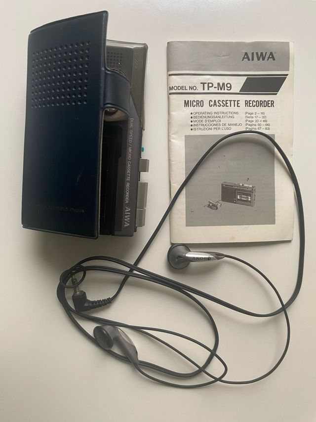 Microcassette Aiwa TP-M9  Grabadora Vintage