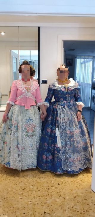 Traje fallera 44