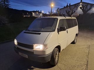  T4 Volkswagen Caravelle