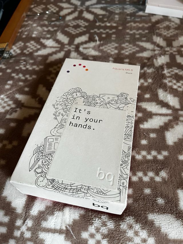 Movil para piezas con caja original