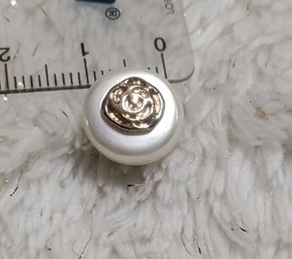 Pendientes de perla y rosa dorada