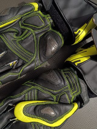 Guanti pelle moto revit quantum 2