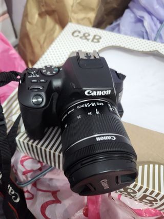 FOTOCAMERA PROFESSIONALE