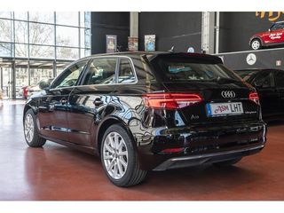 Audi A3 Sportback Design 30 g-tron 96 kW (131 CV) S tronic