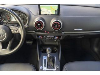 Audi A3 Sportback Design 30 g-tron 96 kW (131 CV) S tronic