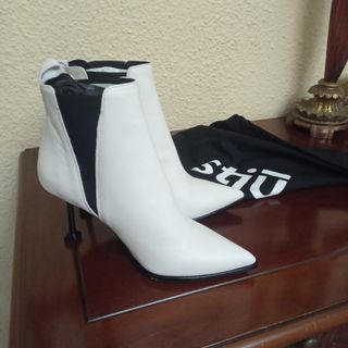 Botines de piel de primavera blancos 