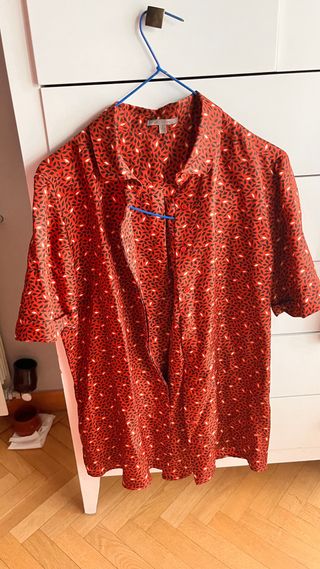 Blusa de seda Uterqüe