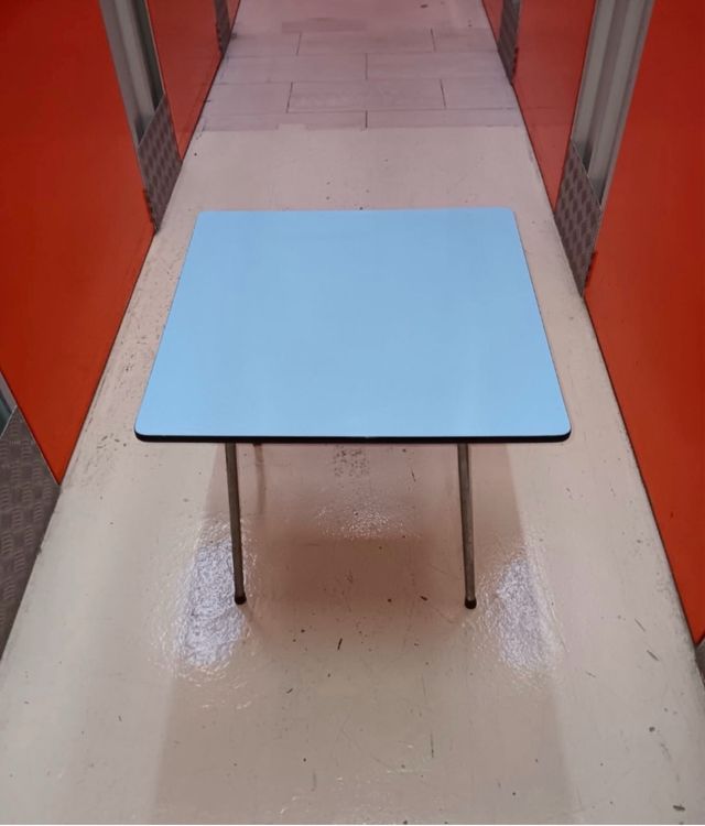Mesa de Fórmica