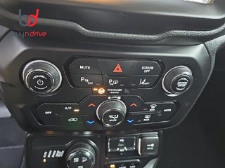 Jeep Renegade 4xe 1.3 PHEV 240cv AT AWD Trailhawk