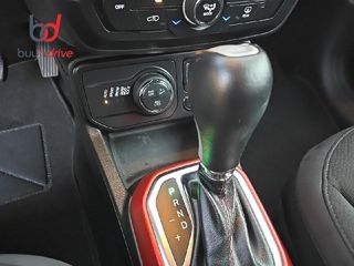 Jeep Renegade 4xe 1.3 PHEV 240cv AT AWD Trailhawk