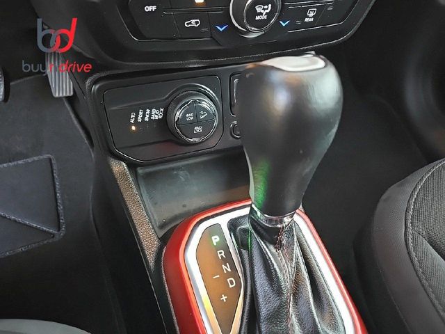 Jeep Renegade 4xe 1.3 PHEV 240cv AT AWD Trailhawk