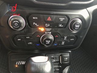 Jeep Renegade 4xe 1.3 PHEV 240cv AT AWD Trailhawk