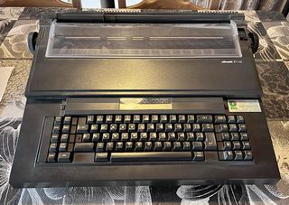 Macchine da scrivere Olivetti