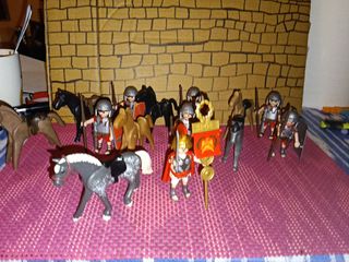 Playmobil pretoriano con estandarte y 7 Playmobil 
