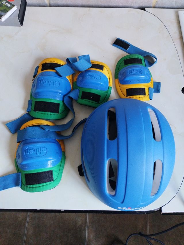 Casco y protectores infantil