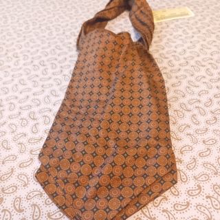 Sciarpa ascot Reporter