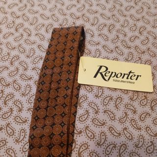 Sciarpa ascot Reporter