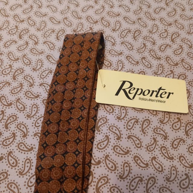 Sciarpa ascot Reporter