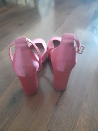 Zapatos rosas número 39