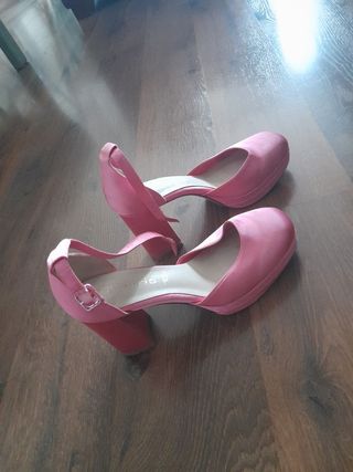 Zapatos rosas número 39