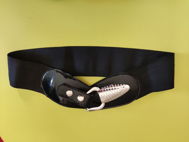 Cinturón elástico negro