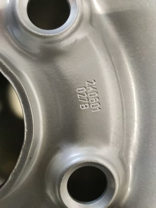 🟢LLANTA HIERRO VW CADDY III R15