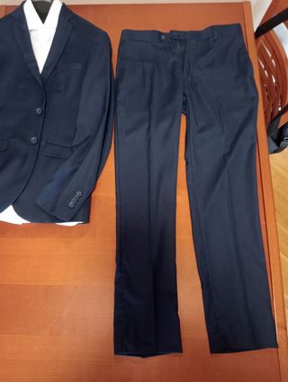 Traje de hombre 