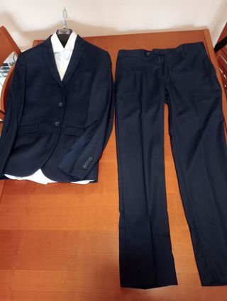 Traje de hombre 