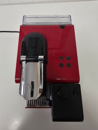 CAFETERA NESPRESSO