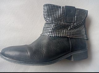 Botines de piel
