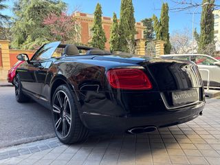 Bentley Continental GTC V8