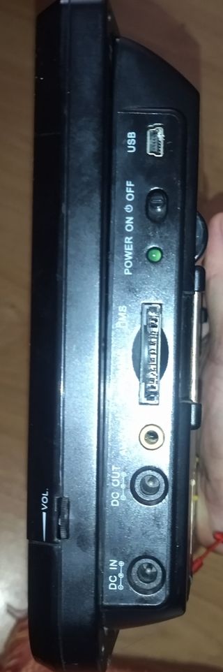 Monitor reproductor DvD