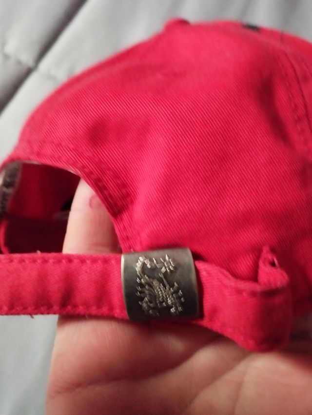 Cappellino Scorpion Bay, bellissimo, taglia unica.