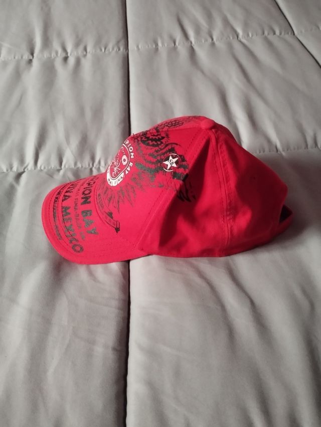 Cappellino Scorpion Bay, bellissimo, taglia unica.