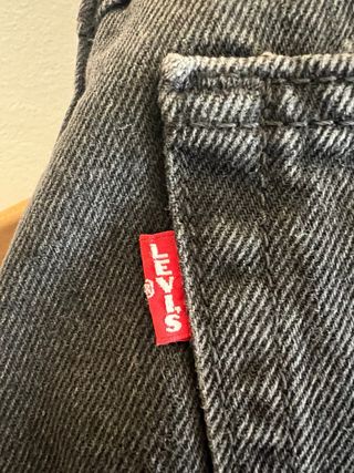 Levi’s original jean negro  80 mom jean