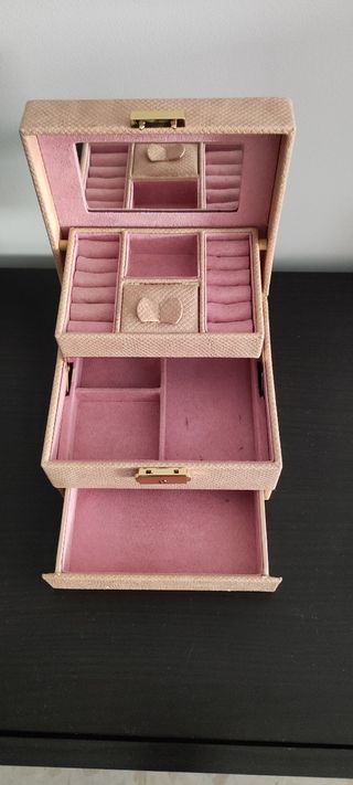 Joyero rosa 