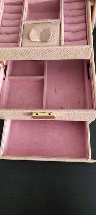 Joyero rosa 