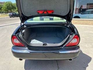 Jaguar XJ XJ6 2.7D V6 Executive