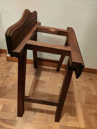 Mueble rustico para tinaja 