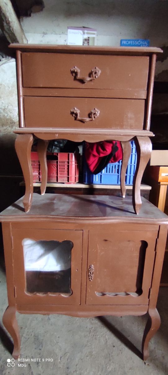 Mesitas de noche para restaurar