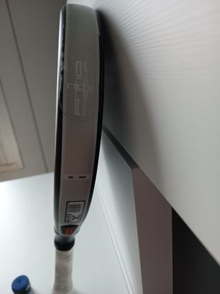 Pala pádel agustín tapia 2025