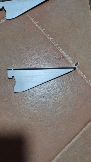 ESTANTERIA DE ALUMINIO