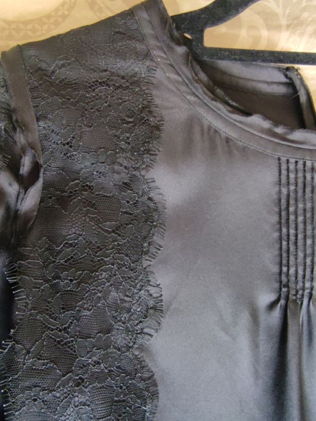 Blusa negra seda Massimo Dutti