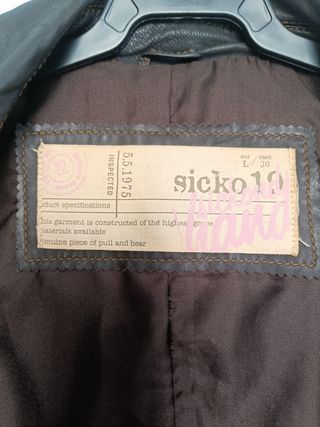 Chaqueta de piel de Pull and Bear