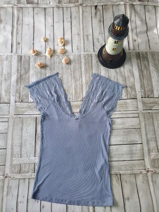 Camiseta top sin mangas. Talla xs